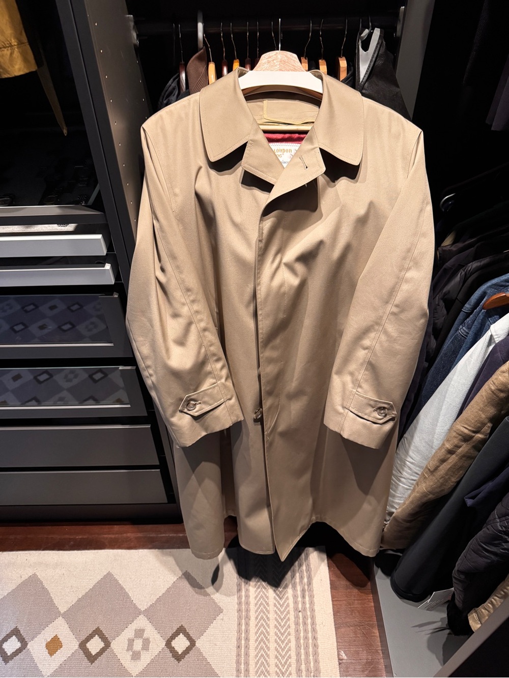 Vintage LONDON FOG trench coat - Removable Wool Liner - Made in Canada - 40